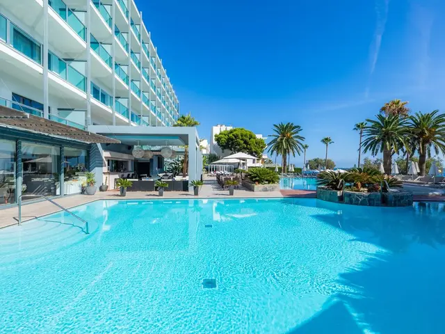 Marins Suites photo 0