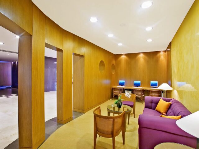 Eden Roc Resort photo 1