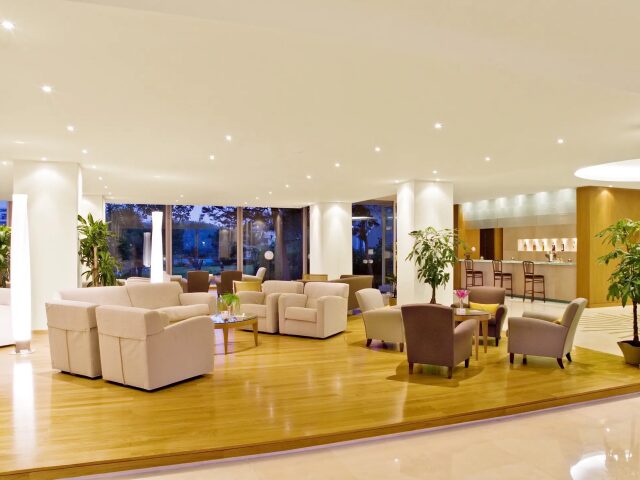 Eden Roc Resort photo 0