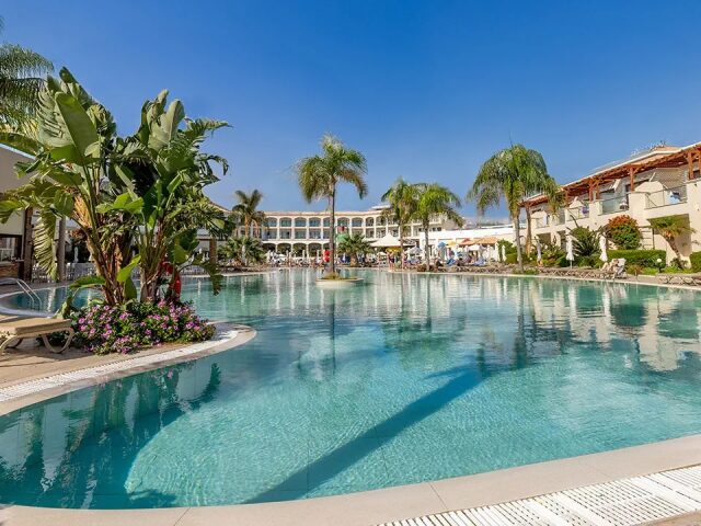 Mythos Beach Resort