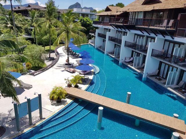 Holiday Ao Nang Beach Resort photo 3