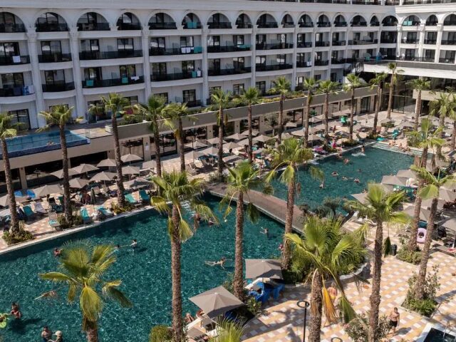 Fafa Aqua Palace photo 0