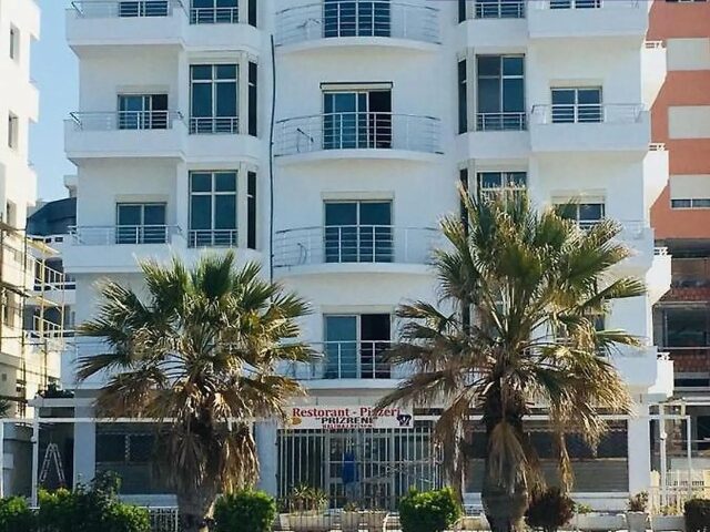 Wave Beachfront Apartments photo 1