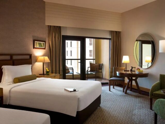 Amwaj Rotana Jumeirah Beach photo 3