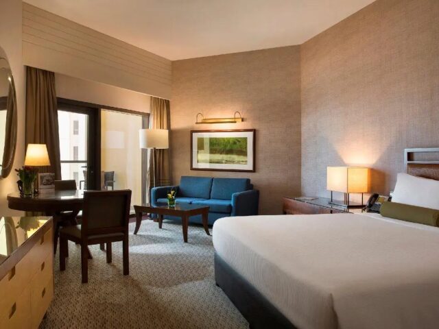Amwaj Rotana Jumeirah Beach photo 2