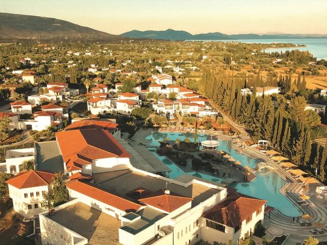Zeus Eretria Resort