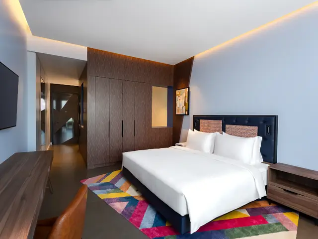 Hyatt Centric Jumeirah Dubai photo 2