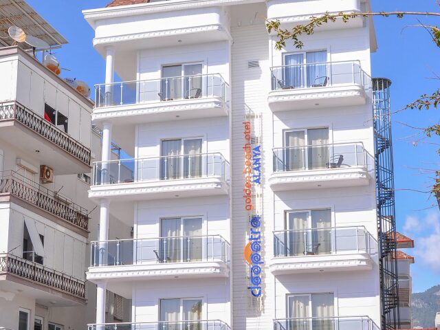 Cleopatra Golden Beach
