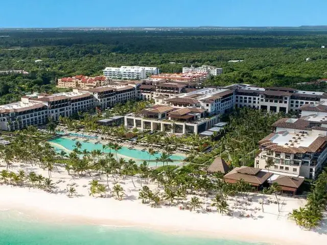 Adults Only Club at Lopesan Costa Bavaro Resort photo 1
