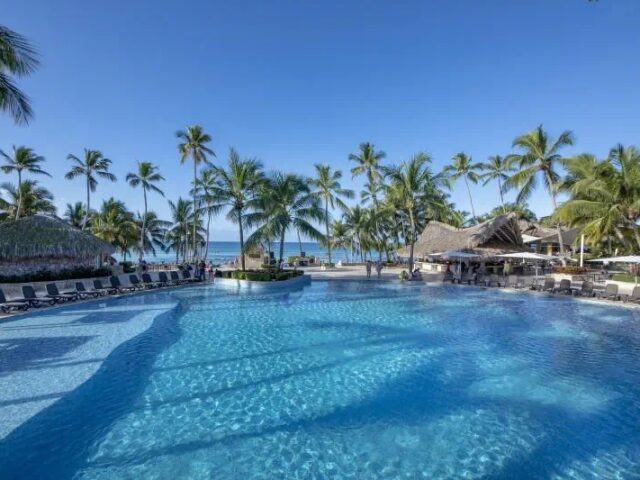 Viva Wyndham Dominicus Beach photo 2
