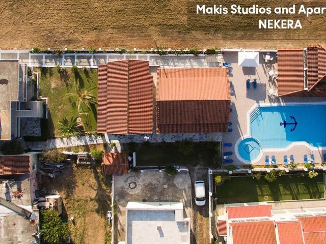Makis Studios and Apartments photo 1