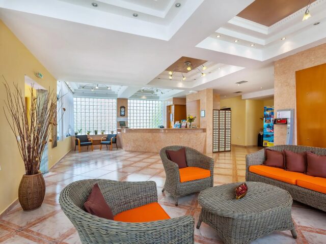Atrium photo 3