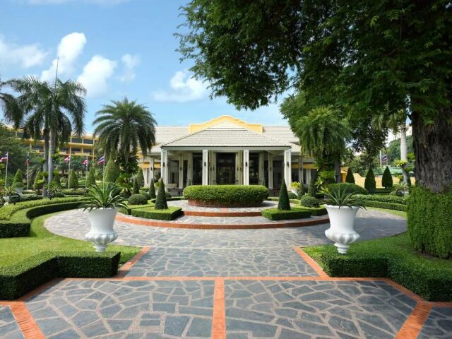 Dusit Thani Pattaya photo 1