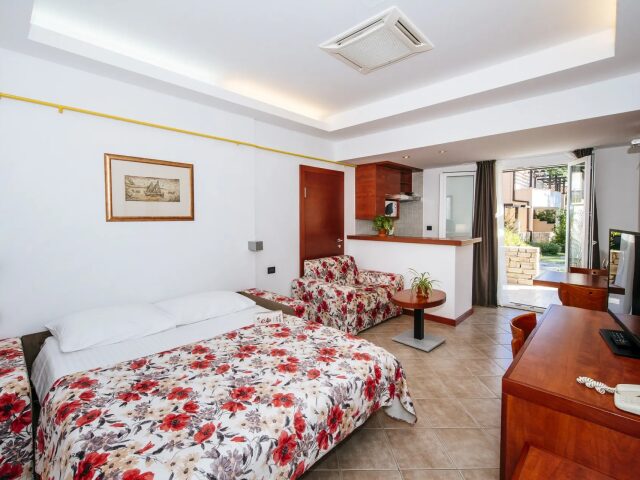 Zaton Holiday Resort 4* photo 0