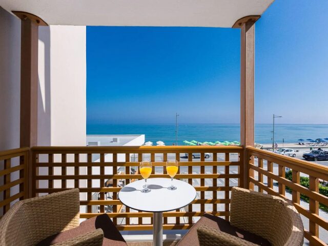 Ammos Suites photo 2
