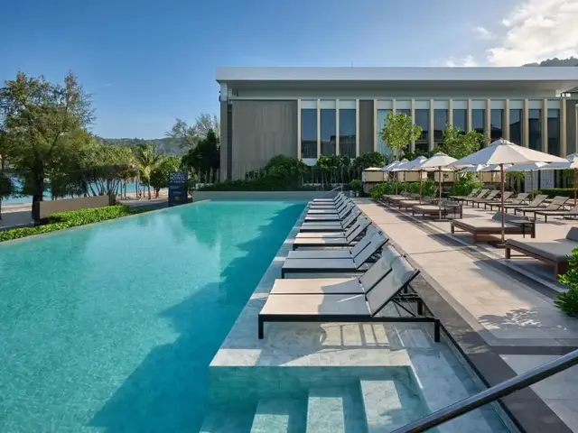 Four Points by Sheraton Phuket Patong Beach Resort photo 1