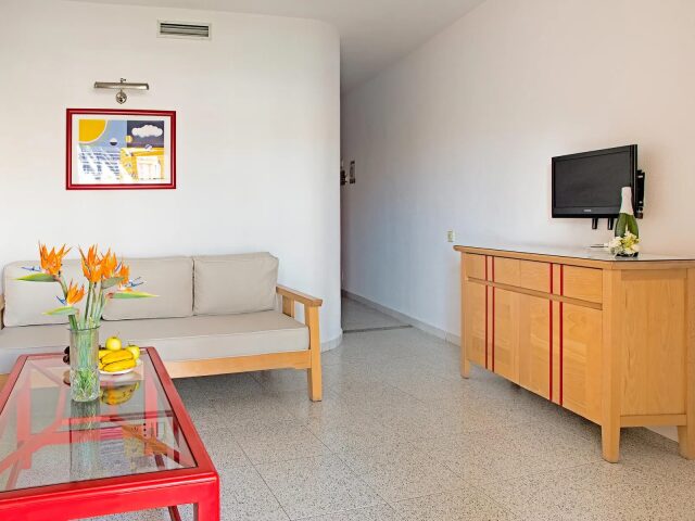 Apartamentos LIVVO Koala Garden photo 3