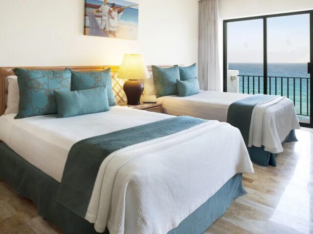 Emporio Cancun photo 2
