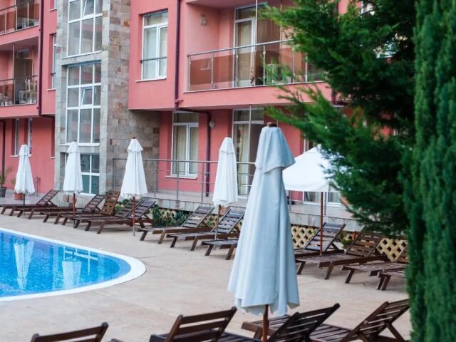 Rainbow 2 Aparthotel Holiday Complex photo 2