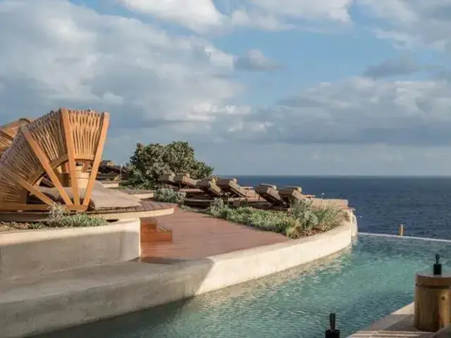 ACRO SUITES photo 2
