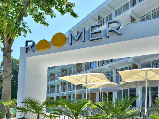 Ibis Styles Golden Sands Roomer photo 0