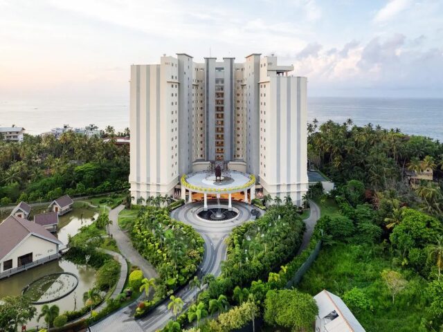 Araliya Beach Resort Spa photo 1