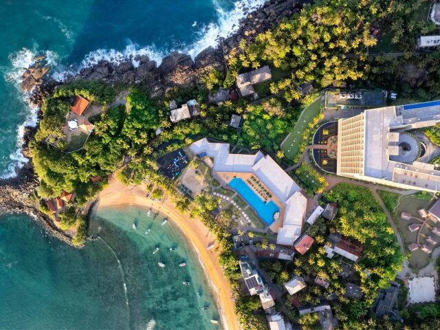 Araliya Beach Resort Spa photo 0
