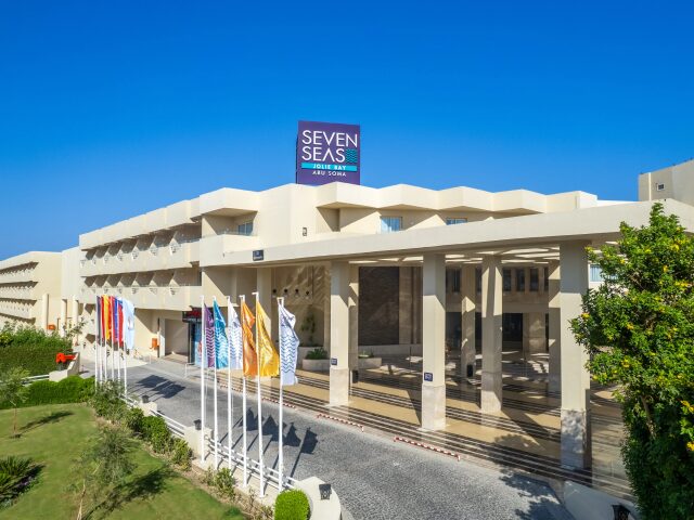Seven Seas Jolie Bay