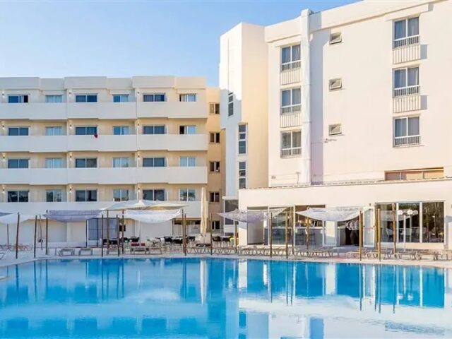 Toxotis Hotel