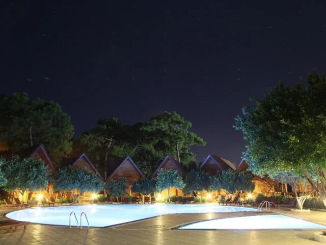 Woodline Hotel photo 2