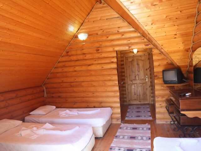 Woodline Hotel photo 3