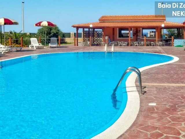Baia di Zambrone photo 2