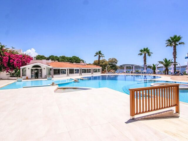 Club Muskebi Hotel photo 0