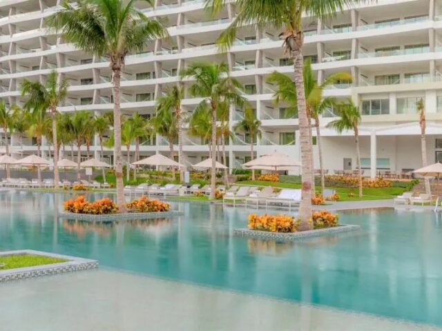 Garza Blanca Resort & Spa Cancun