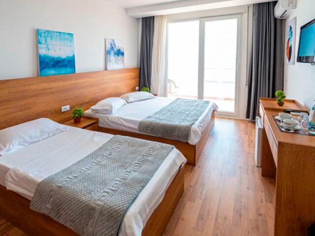 Hotel Besani photo 3