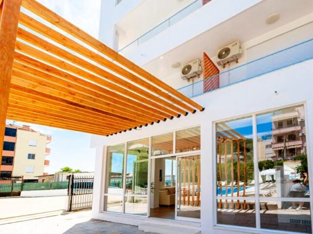 Hotel Besani photo 2