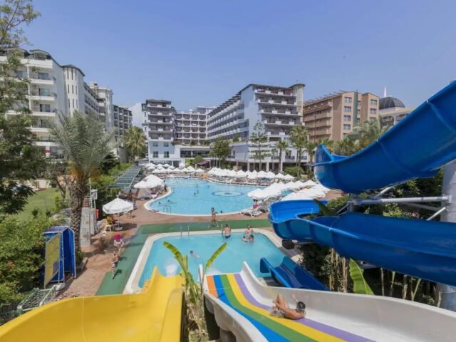 Holiday Park Resort photo 3