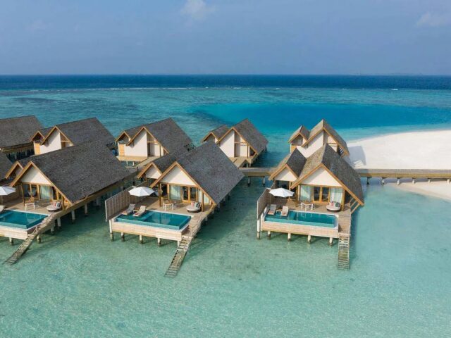 Emerald Faarufushi Resort & Spa photo 1