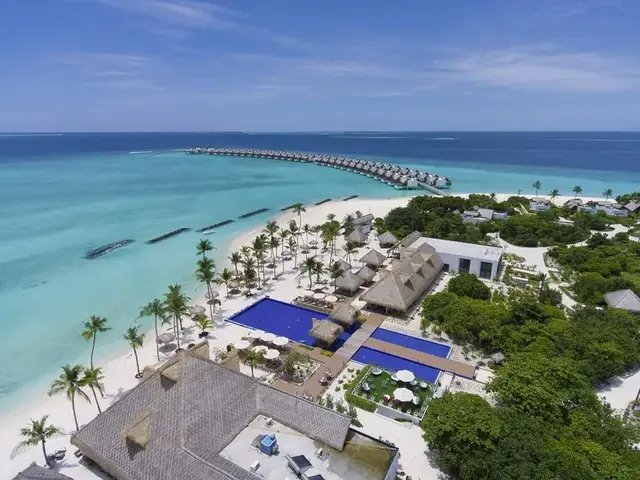 Emerald Maldives Resort & Spa photo 2
