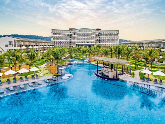 Sol by Melia Phu Quoc
