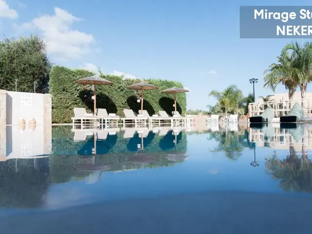 Mirage photo 3
