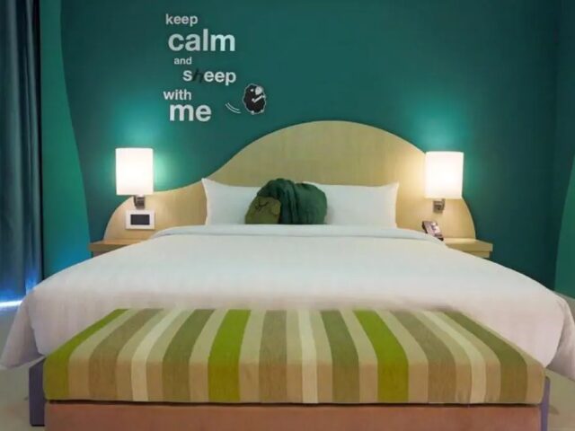 Sleep With Me Hotel - Design Hotel At Patong photo 3