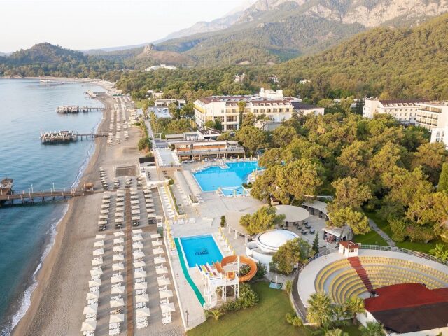 Perre La Mer Resort & Spa photo 0