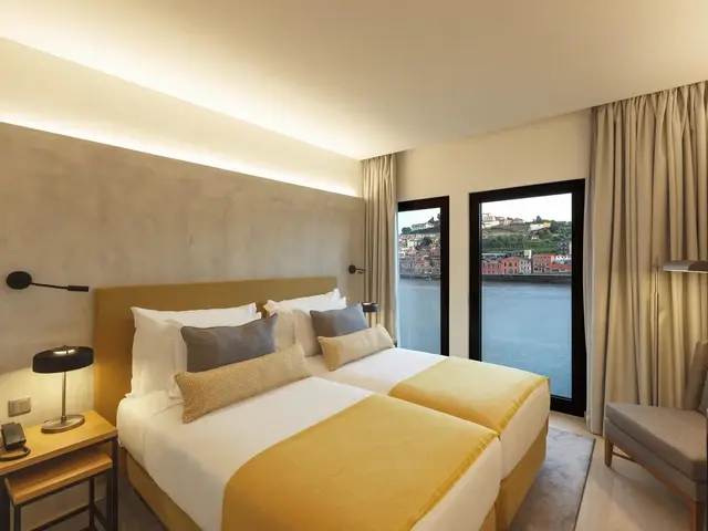 Neya Porto photo 3