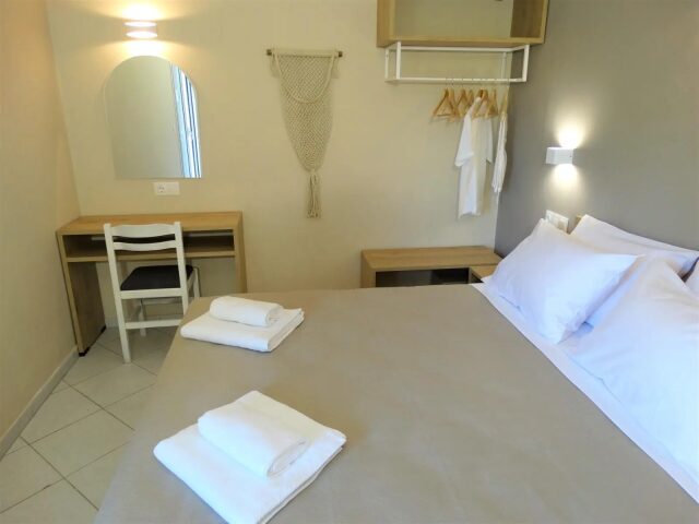 Oasis Beach Club photo 3