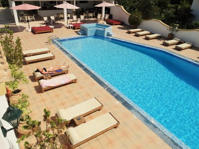 Oasis Beach Club photo 1