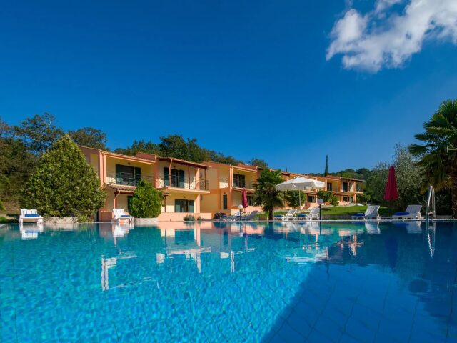 Rivendell Apartments photo 0