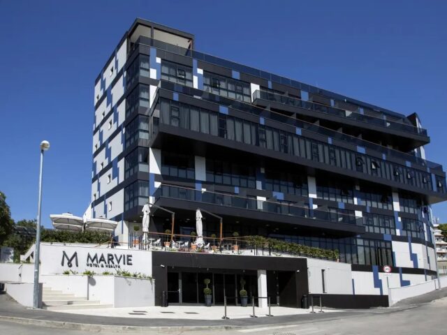 Marvie photo 0