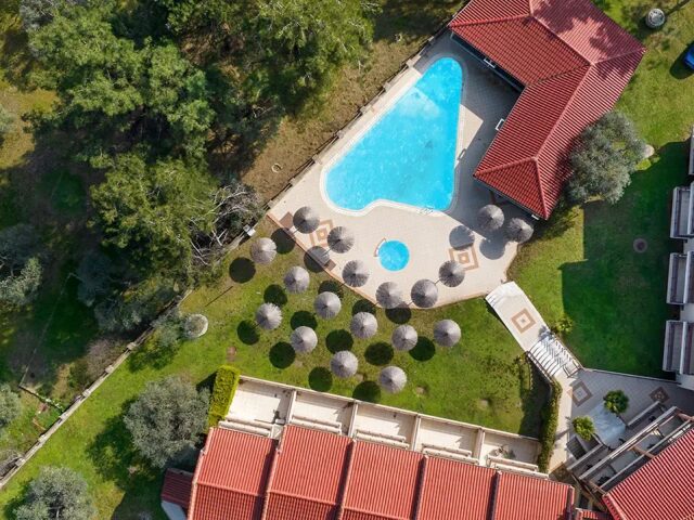 Four Seasons photo 3