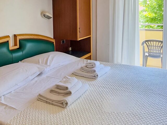 Hotel Artide photo 1